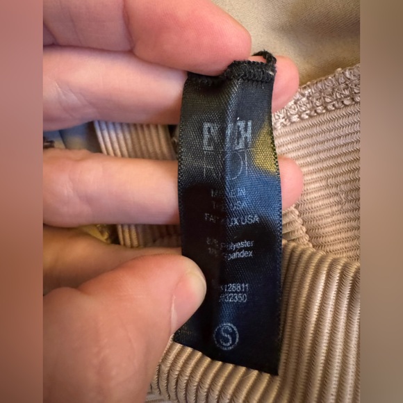 Beach Riot - Small Ribbed Beige Bralette - Picture 2 of 7